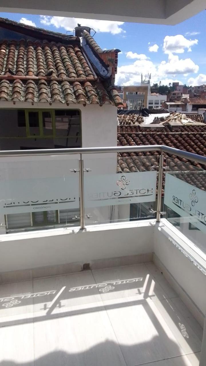 Hotel Gutier ريونيغرو المظهر الخارجي الصورة